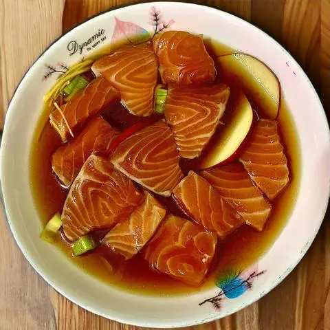 Hình ảnh Cá hồi ngâm tương - 300g