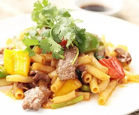 Hình ảnh Nui xào bò