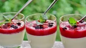 Hình ảnh Panna cotta ổi hồng