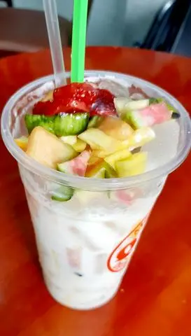 Hình ảnh Sữa chữa lắc trái cây 