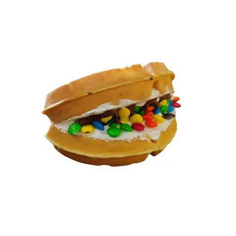Hình ảnh Bánh Waffle Nutella và M&M's