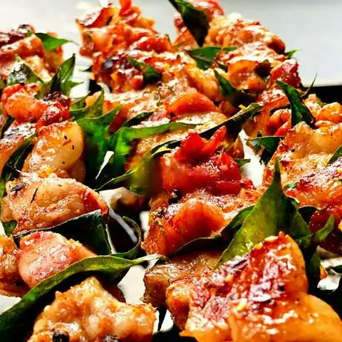 Hình ảnh Thịt xiên nướng lá móc mật