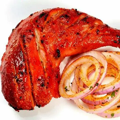 Hình ảnh Chicken Tandoori (L) (Đùi gà góc tư ướp gia vị nướng lò than)