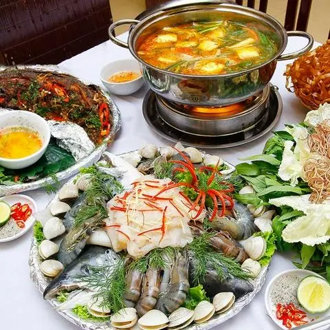 Hình ảnh Lẩu combo 3 - 4 người