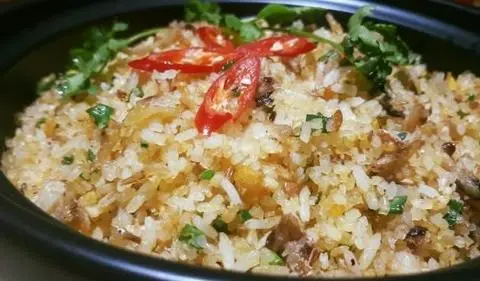 Hình ảnh Cơm chiên cá mặn