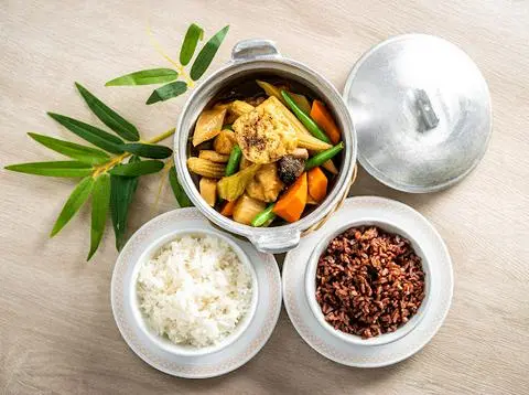 Hình ảnh Đậu Hủ Kho Thập Cẩm