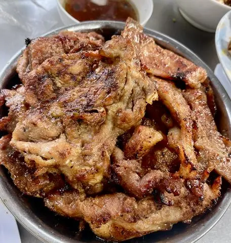 Hình ảnh Cơm tấm sườn nướng