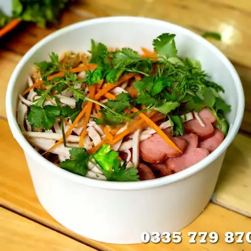 Hình ảnh Bún trộn thập cẩm