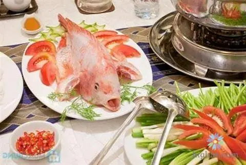 Hình ảnh Lẩu cá điêu hồng nấu Thái