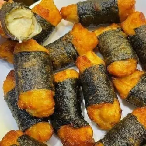 Hình ảnh Gà Cuộn Rong Biển Siêu Ngon - 2 viên
