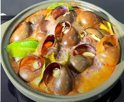 Hình ảnh Ốc bươu hấp thái