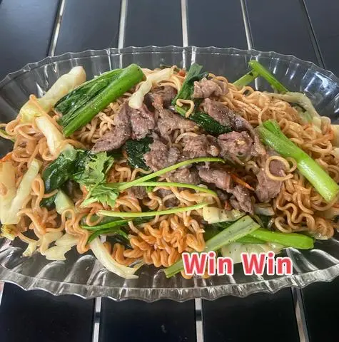 Hình ảnh Mì xào bò