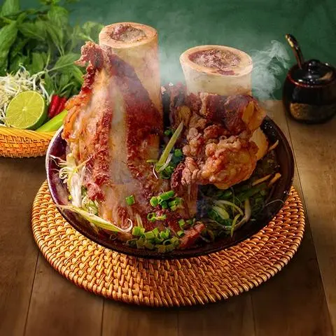 Hình ảnh Phở xương ống tủy bò hầm