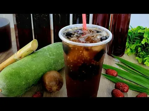 Hình ảnh Nước sâm sương sáo hạt chia - ly 700ml