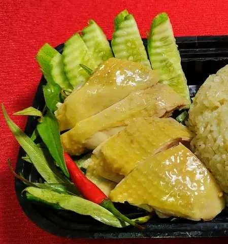 Hình ảnh Gà Chặt Thêm