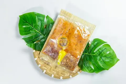 Hình ảnh Bánh Tráng Bơ Tóp Mỡ Bò 