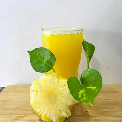 Hình ảnh Nước ép cần tây, thơm