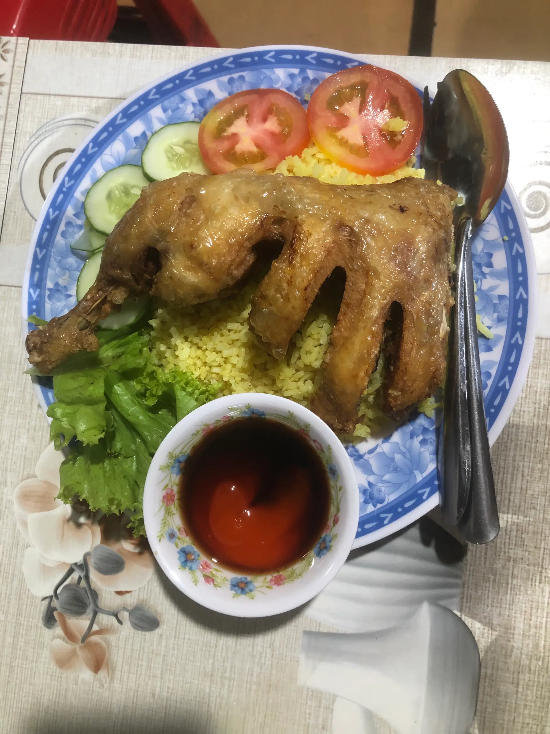 Hình ảnh Cơm chiên gà xối mỡ - Đùi lớn