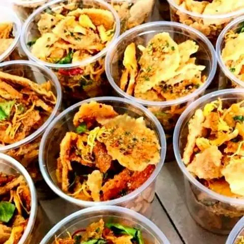 Hình ảnh Combo ăn vặt số 2