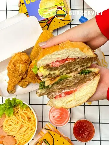 Hình ảnh Burger bò 2 lớp + Coca