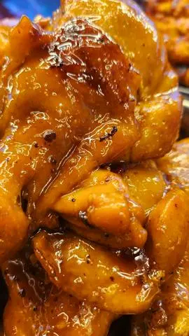 Hình ảnh Cơm Chiên Gà Mật Ong 