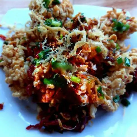 Hình ảnh Cơm Cháy Chà Bông Lắc Mỡ Hành Khô Bò