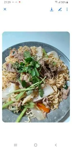Hình ảnh Mì gói xào 1 xúc xích 1 opla 