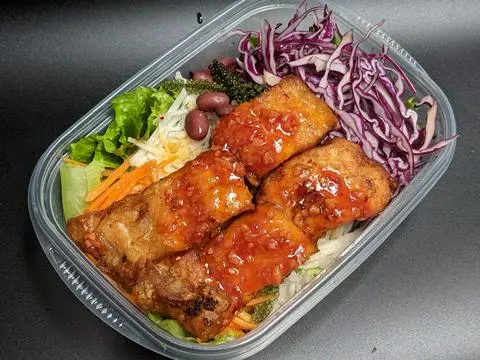 Hình ảnh Salad Cá Basa Sốt Chua Ngọt