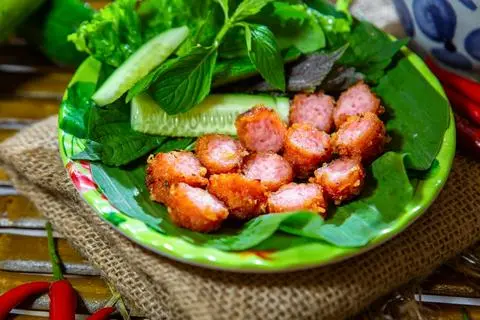 Hình ảnh Nem Chua Rán