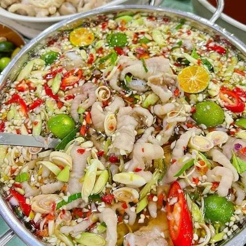 Hình ảnh chân gà xả tắc  (vừa)