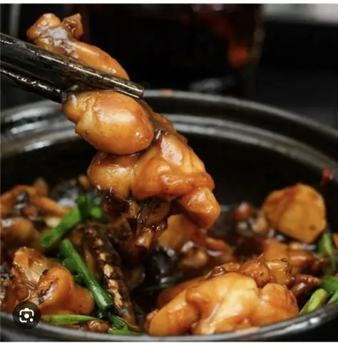 Hình ảnh  tặng siro Dâu +Ếch Singapore 4 con To - 2 cháo trắng hành phi- hành lá