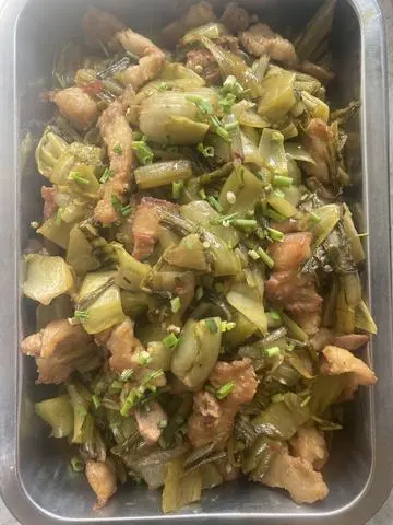 Hình ảnh thịt heo kho dưa