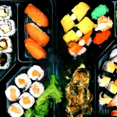 Hình ảnh Combo 2 (Kèm 2 Ly Coca Tươi)