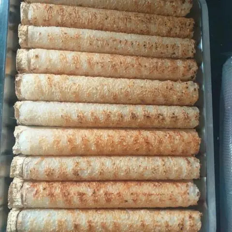 Hình ảnh Cơm lam ngoài giòn trong dẻo