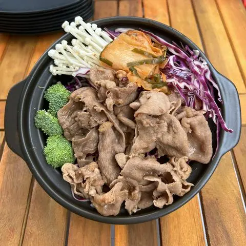 Hình ảnh Mì cay bò tái