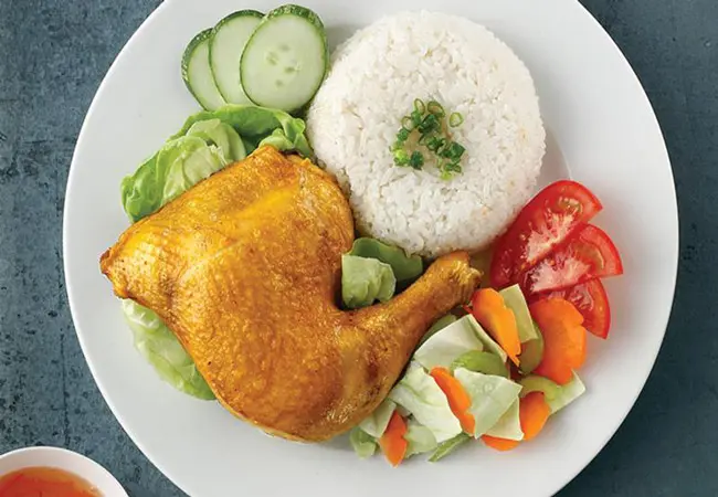 Hình ảnh Cơm tấm Gà chiên sốt mắm - Ốpla