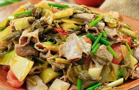 Hình ảnh Lòng(phèo) xào dưa 2 người ăn