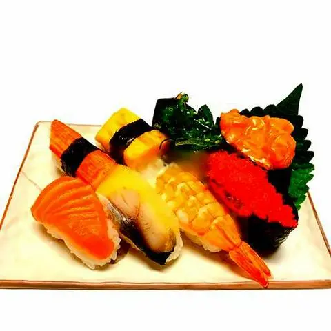 Hình ảnh Combo Mix 8 Viên (Kèm 1 Ly Coca Tươi)