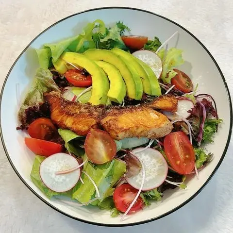 Hình ảnh Salad cá hồi