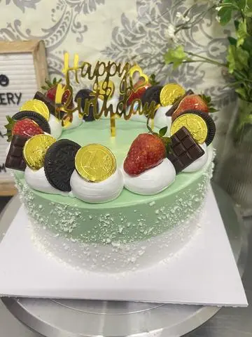 Hình ảnh bánh kem 20cm mã 05
