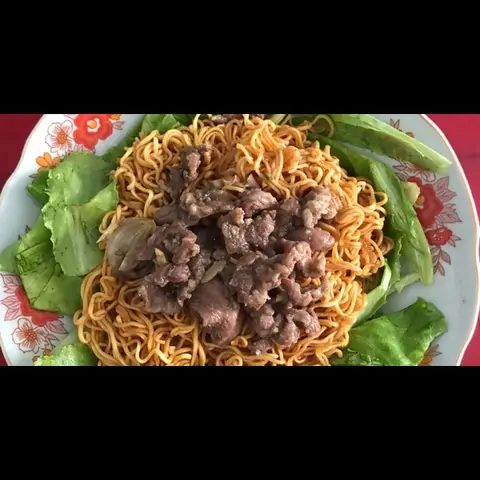 Hình ảnh Mì trộn sả tế bò size lớn 