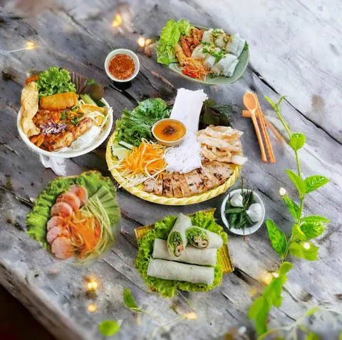 Hình ảnh Combo gia đình 5 món