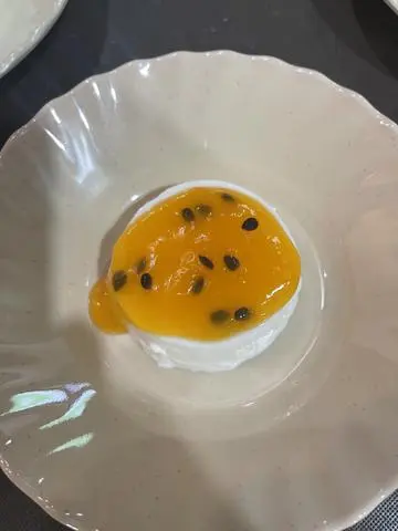 Hình ảnh Panna cotta chanh dây