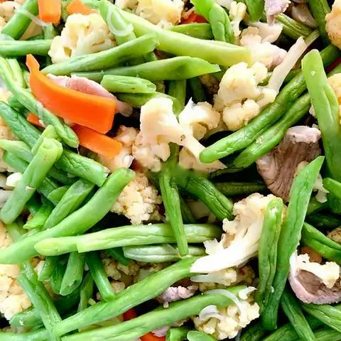 Hình ảnh Cơm rau củ xào thịt nạc