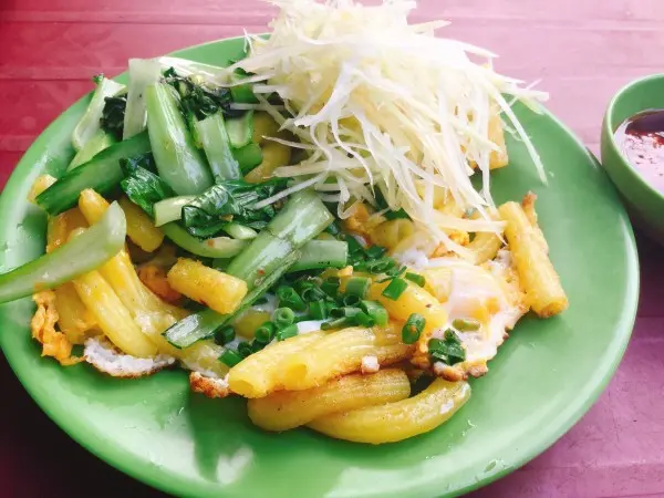 Hình ảnh Nui chiên 1 trứng