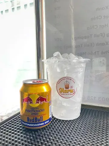 Hình ảnh RedBull Thái (kèm ly đá bự)