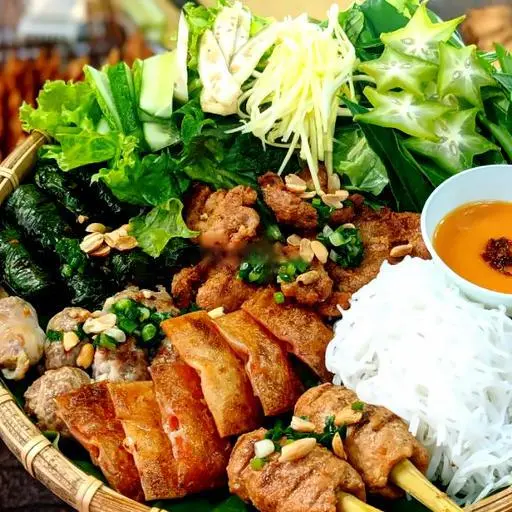 Hình ảnh Cuốn 5 Món - Tặng 2 Ly Trà Tắc