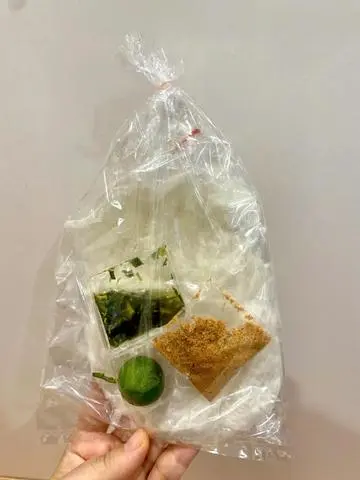 Hình ảnh Bánh tráng xé MUỐI NHUYỄN HÀNH PHI