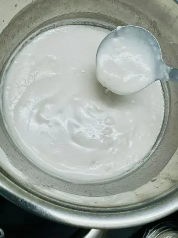 Hình ảnh nước cốt dừa thêm