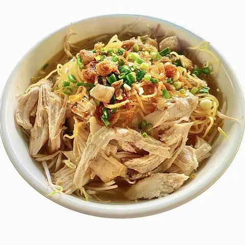 Hình ảnh Mì tươi trộn Gà xé